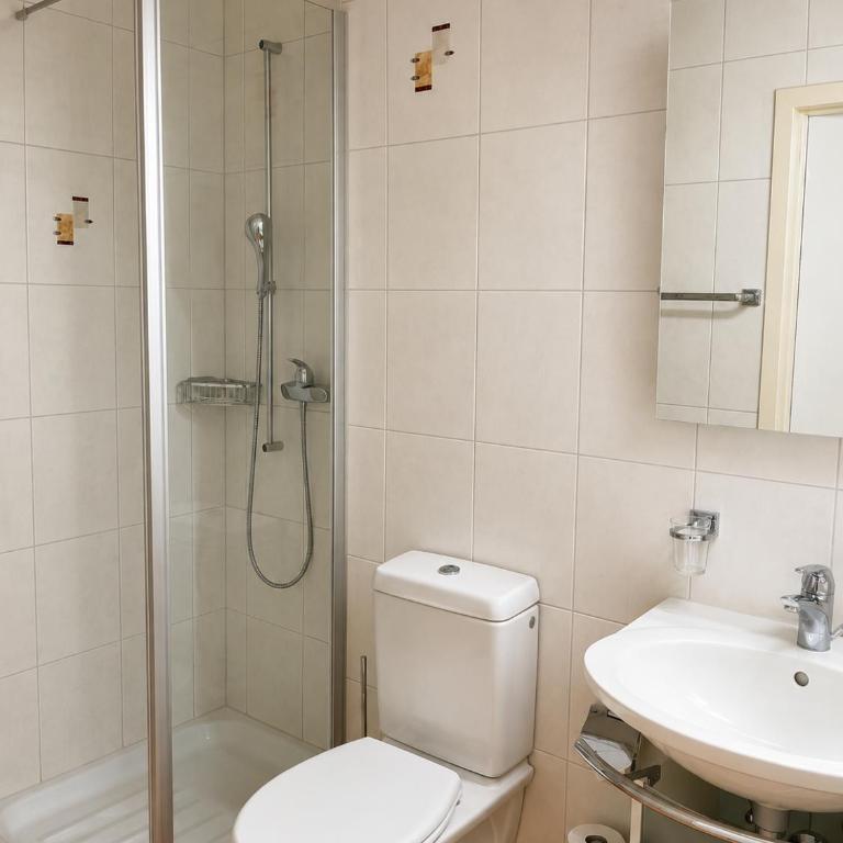 Residenz Majesta Leukerbad - Superior Apartment - 5