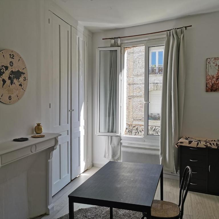 Beautiful apartment in Le Havre Center - Two-Bedroom Apartment - 11
