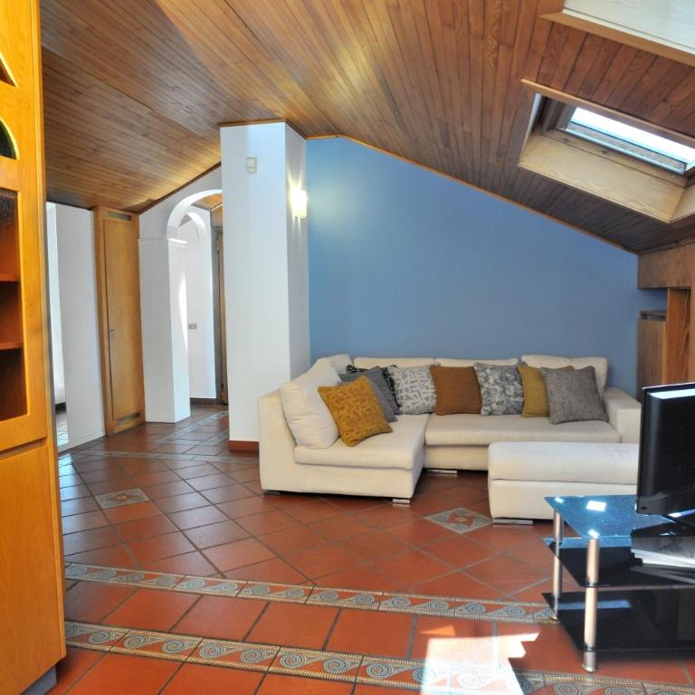 The Garden Attic - Appartamento con 1 Camera da Letto - 4