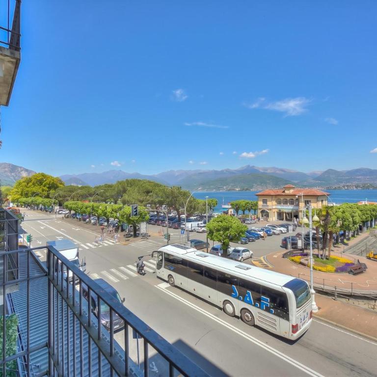 Il Porticciolo Stresa Stunning Lake View - Happy Rentals - Appartamento con Vista Lago - 21