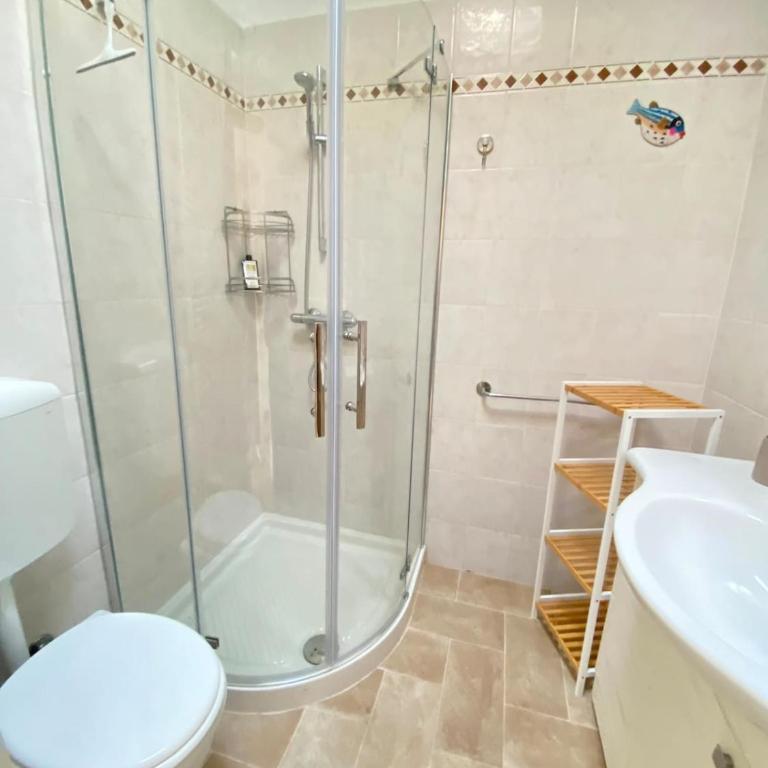 La Casina di Perla - Three-Bedroom House - 8
