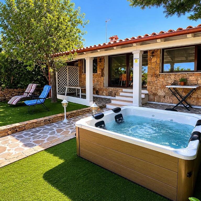 Villa Ambra - Jacuzzi & beach - One-Bedroom Villa - 31
