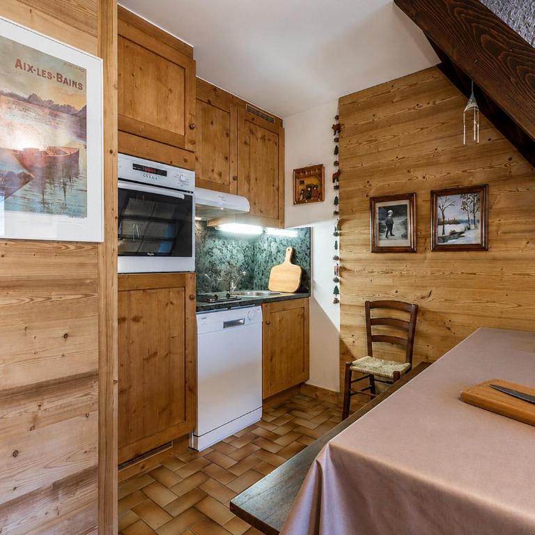 Appartement spacieux au centre, skis aux pieds, animaux et parking, pour 6 personnes - FR-1-304-5 - Apartamento (8 adultos) - 5