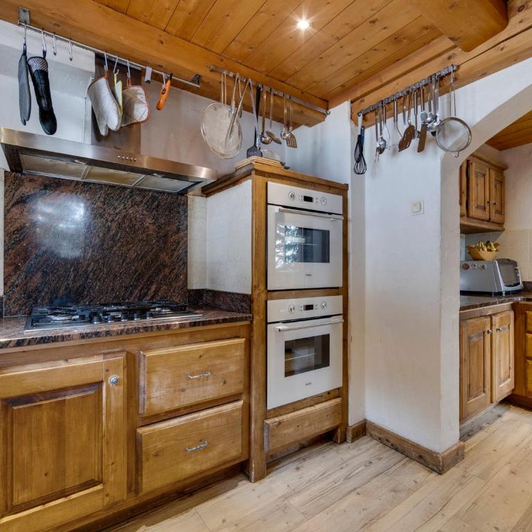Chalet spacieux à La Rosière avec hammam et jacuzzi pour 15 personnes - Chalet mit 3 Schlafzimmern - 6