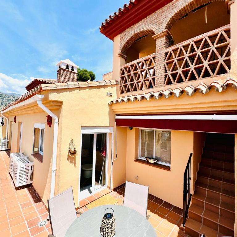 Beautiful Penthouse with Rooftop & Pool close to Burriana Beach - Apartamento de 2 dormitorios - 7