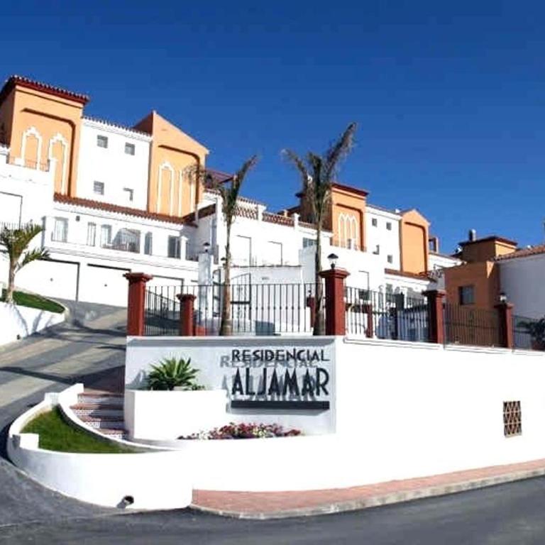 Beautiful Penthouse with Rooftop & Pool close to Burriana Beach - Apartamento de 2 dormitorios - 15
