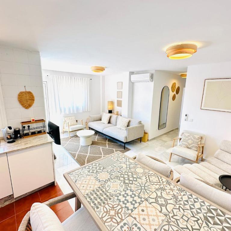 Beautiful Penthouse with Rooftop & Pool close to Burriana Beach - Apartamento de 2 dormitorios - 17