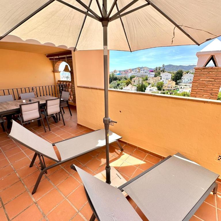 Beautiful Penthouse with Rooftop & Pool close to Burriana Beach - Apartamento de 2 dormitorios - 38