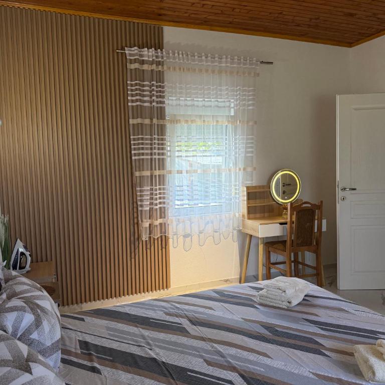 AparDibra - One-Bedroom Apartment - 5