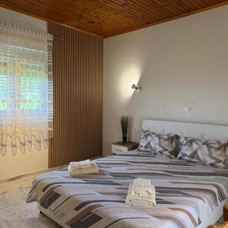 AparDibra - One-Bedroom Apartment - 4