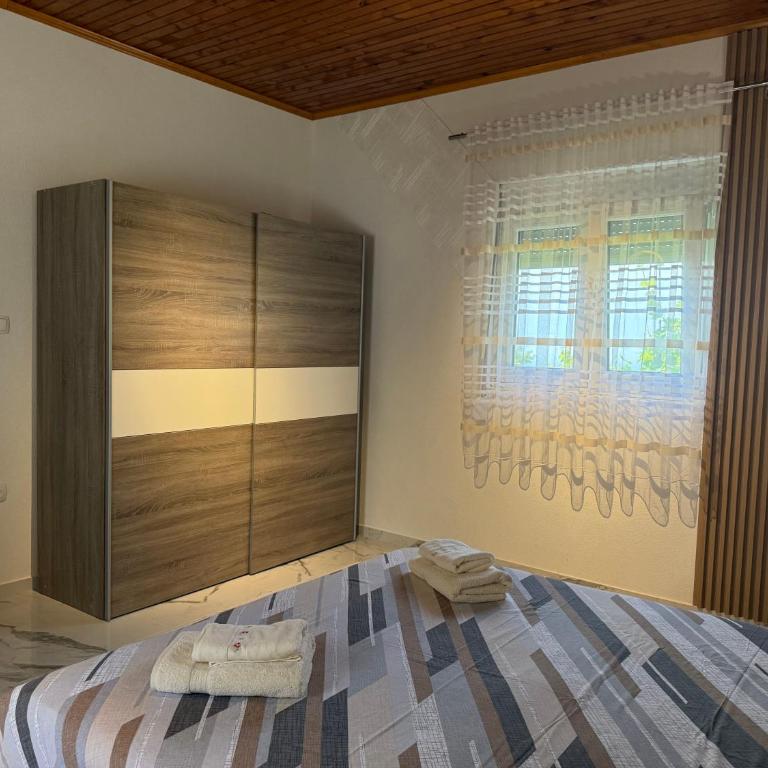 AparDibra - One-Bedroom Apartment - 3