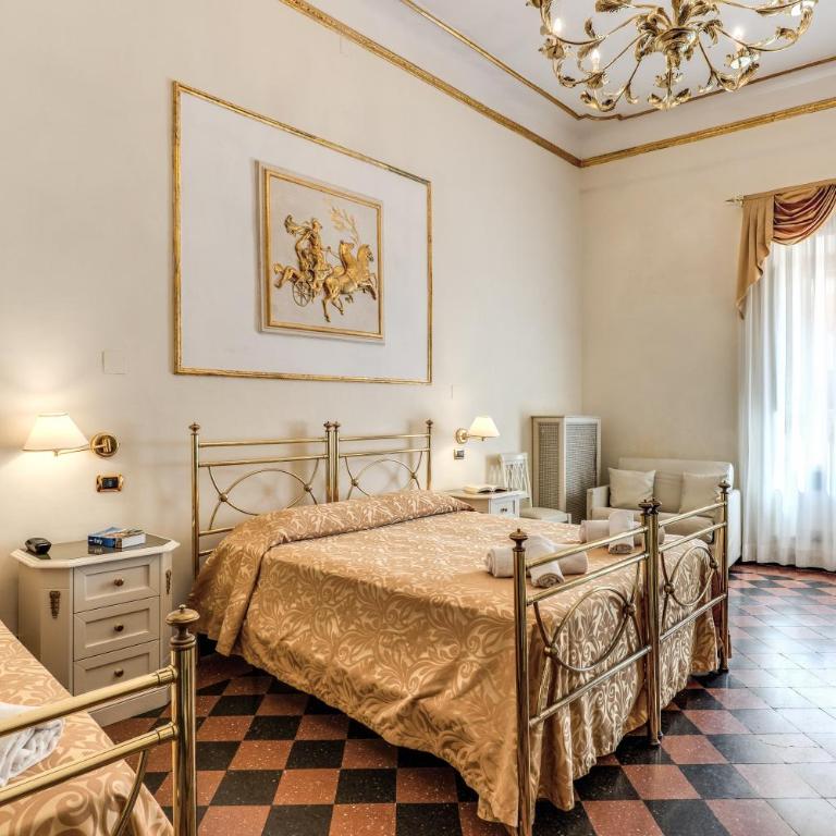 Hotel Labelle - Triple Room - 10
