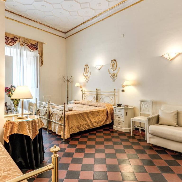 Hotel Labelle - Quadruple Room - 3