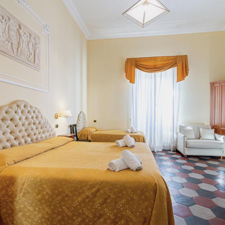 Hotel Labelle - Triple Room - 23