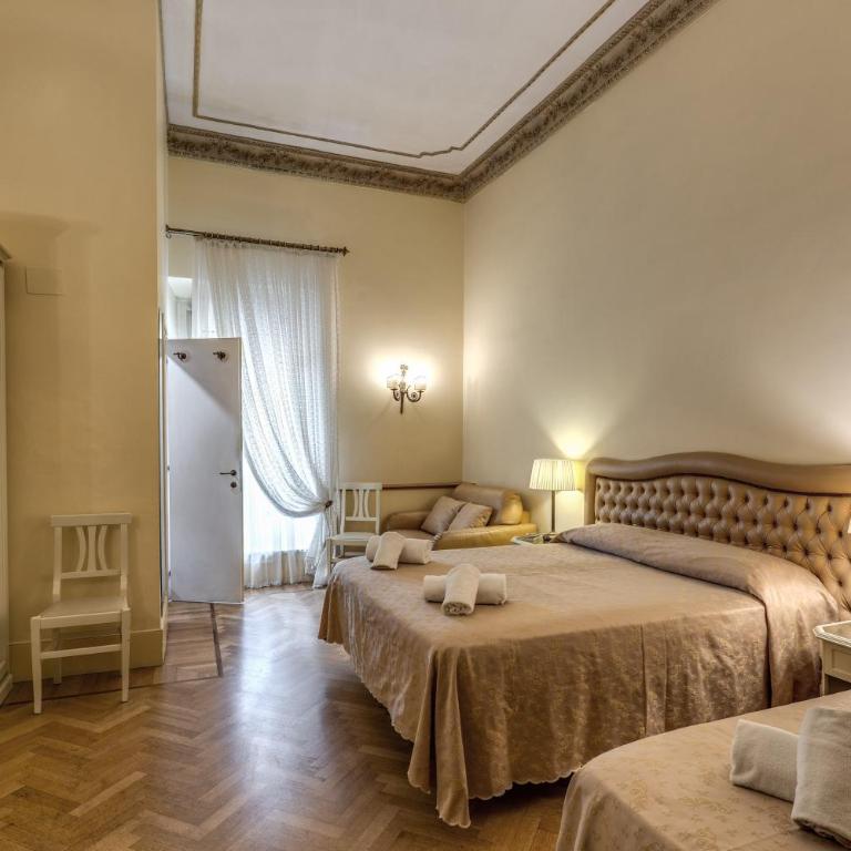 Hotel Labelle - Triple Room - 17