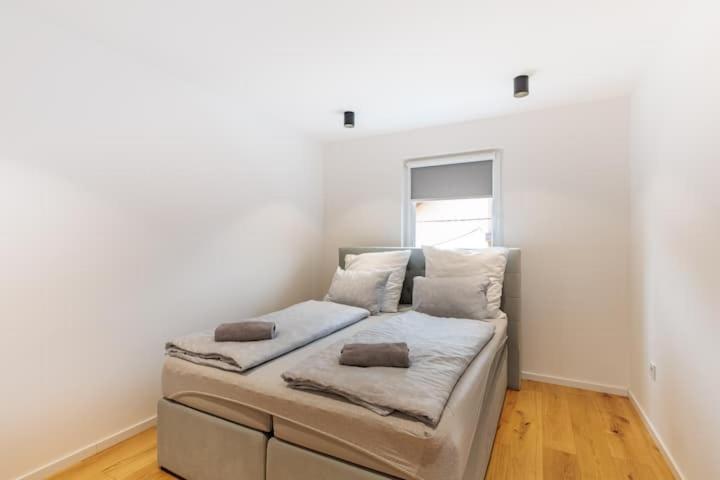 Modern Top Floor Apartment with Private Rooftop Terrace - Apartman sa 2 Spavaće Sobe - 21