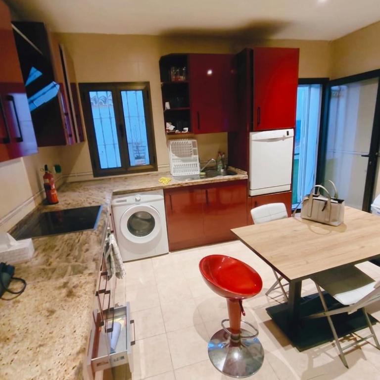 Bel Air Villa 5BR, Private Pool, Parking and Beach - Villa - 8