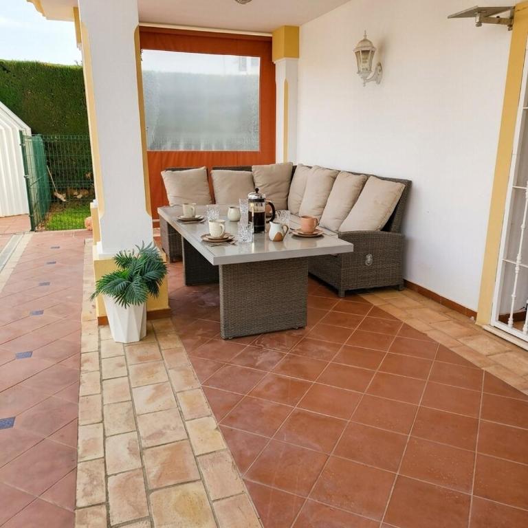 Bel Air Villa 5BR, Private Pool, Parking and Beach - Villa - 23