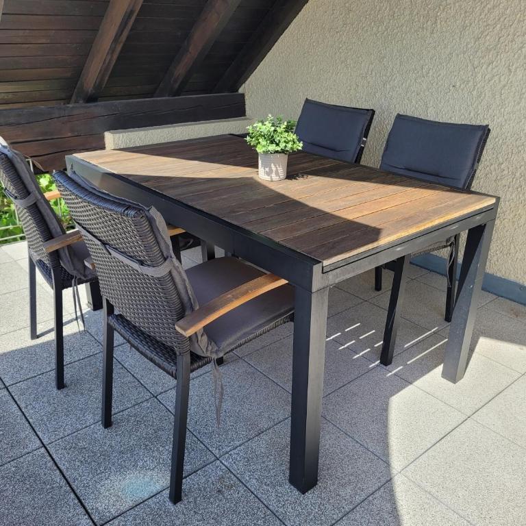 Ferienwohnung Allgäu - Deluxe-Apartment mit 2 Schlafzimmern und Gartenblick - 23