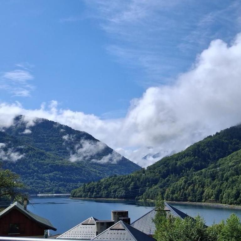 Montagne et Lac - Appartement 2 Chambres - Vue sur Lac - 24