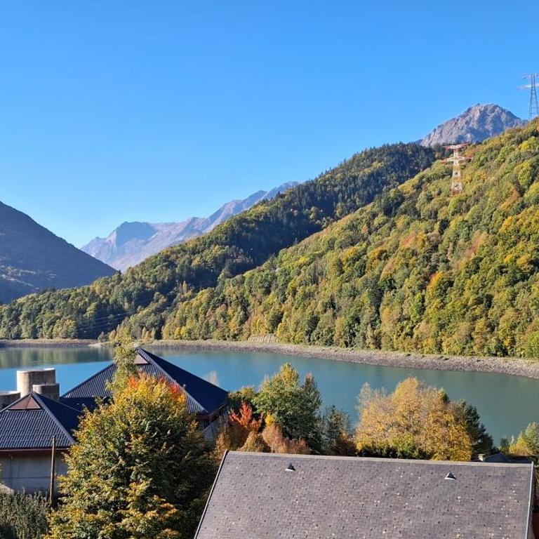 Montagne et Lac - Appartement 2 Chambres - Vue sur Lac - 1