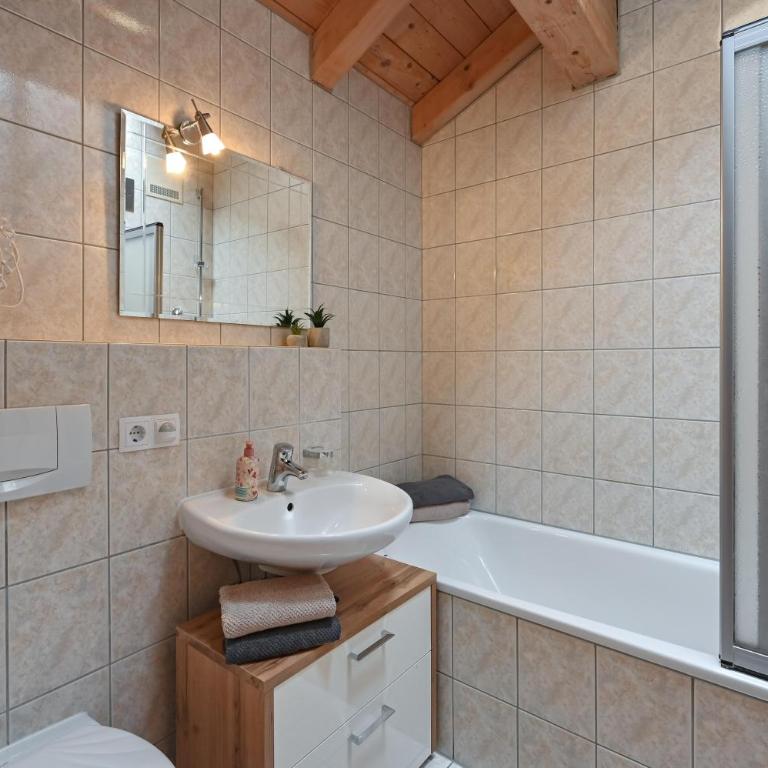 Haus Sonnenwinkel 2-Raum-Wohnung Alpchalet - Apartment mit Balkon - 6