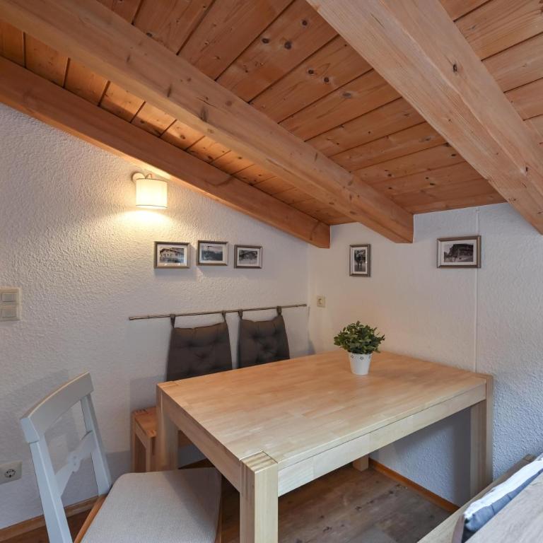 Haus Sonnenwinkel 2-Raum-Wohnung Alpchalet - Apartment mit Balkon - 18