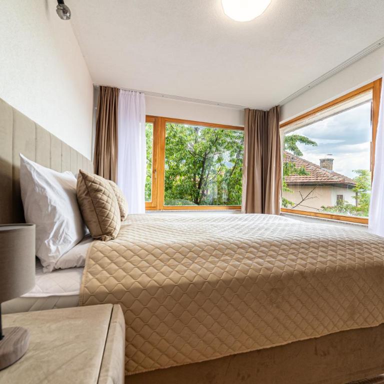 Old Town Lubina Design Apartments - Three-Bedroom Premium Apartment - 1