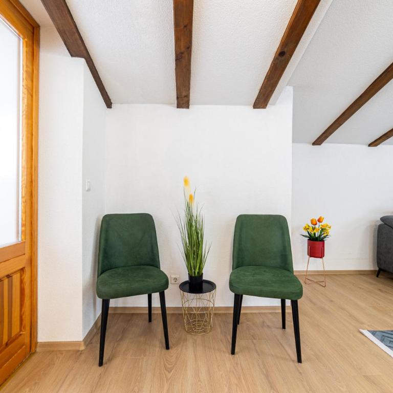 Old Town Lubina Design Apartments - Three-Bedroom Premium Apartment - 9