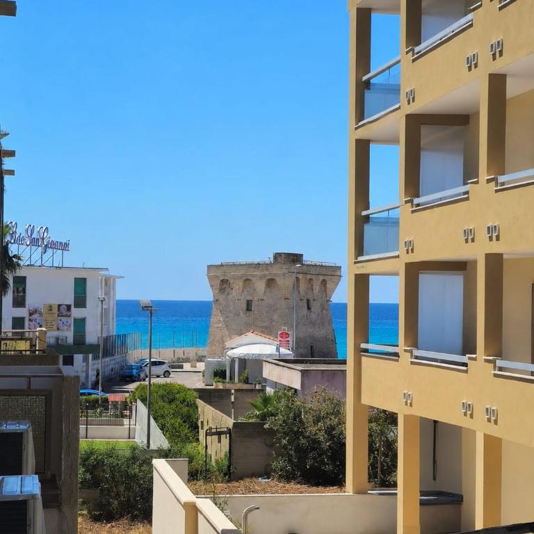 Le Rondini sul Mare Rooms - Camera Standard Matrimoniale/Doppia con Letti Singoli con Vista Mare - 5