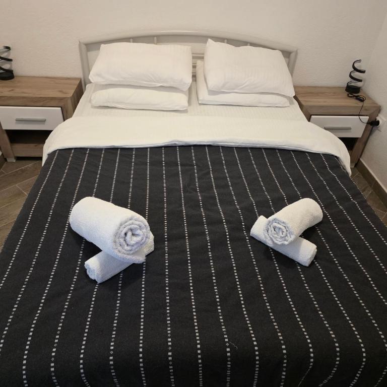 Apartmani Komatina Đenovići 2 - Apartman sa 1 Spavaćom Sobom - 11