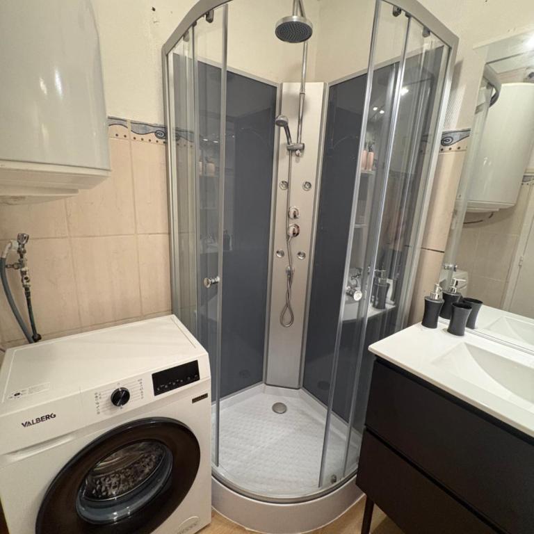 Appartement Frejus proche plage - Apartamento de 1 dormitorio - 3