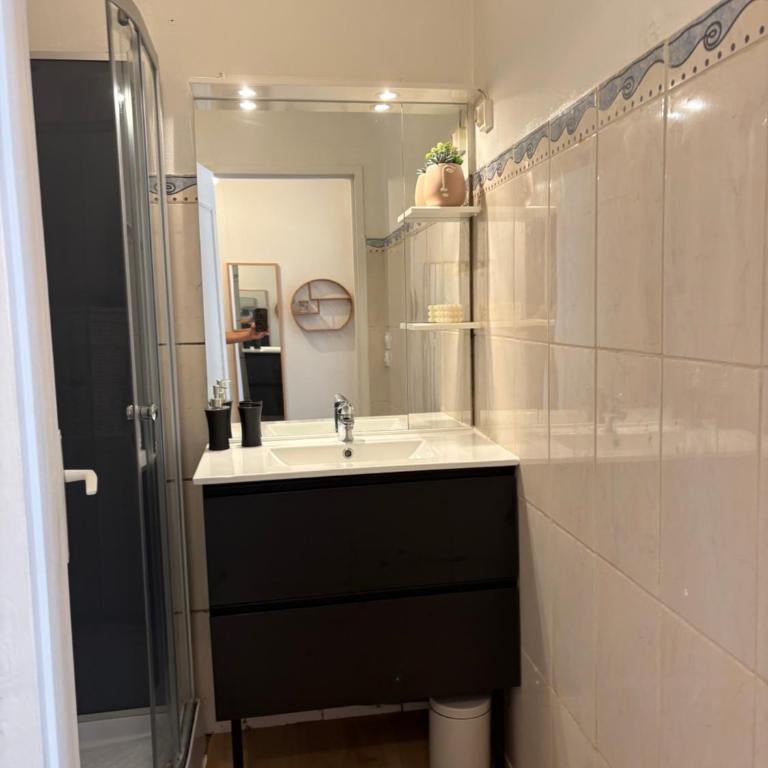 Appartement Frejus proche plage - Apartamento de 1 dormitorio - 5