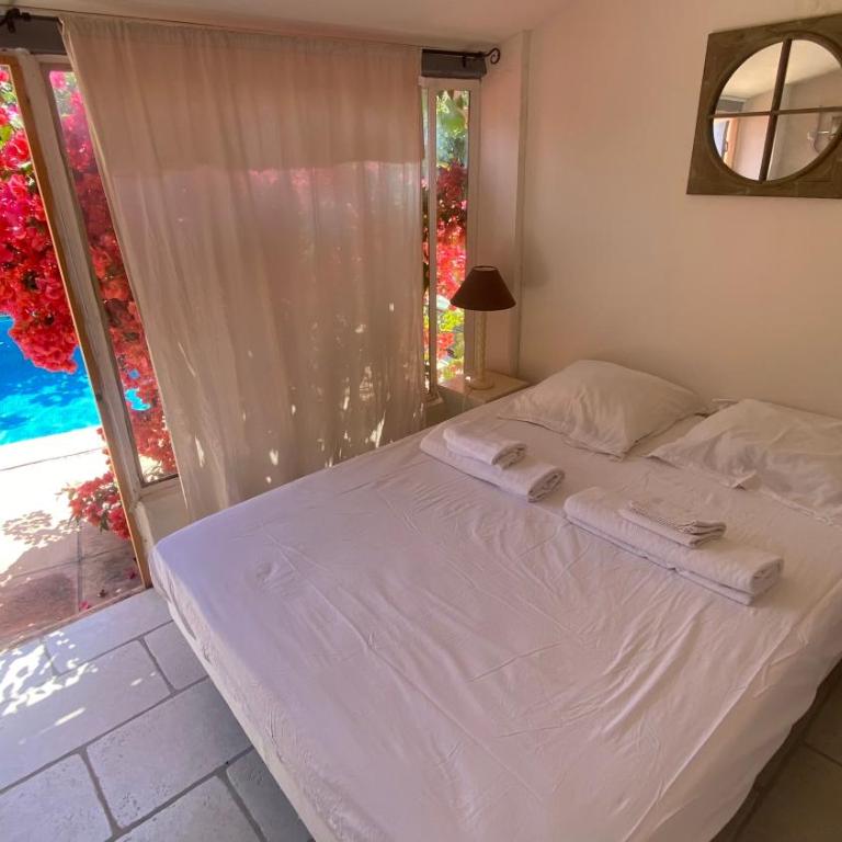 Toulon maison 10 pers, jardin, piscine, pétanque - Villa - 50
