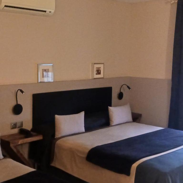 Hotel Médicis - Chambre Double Standard - 9