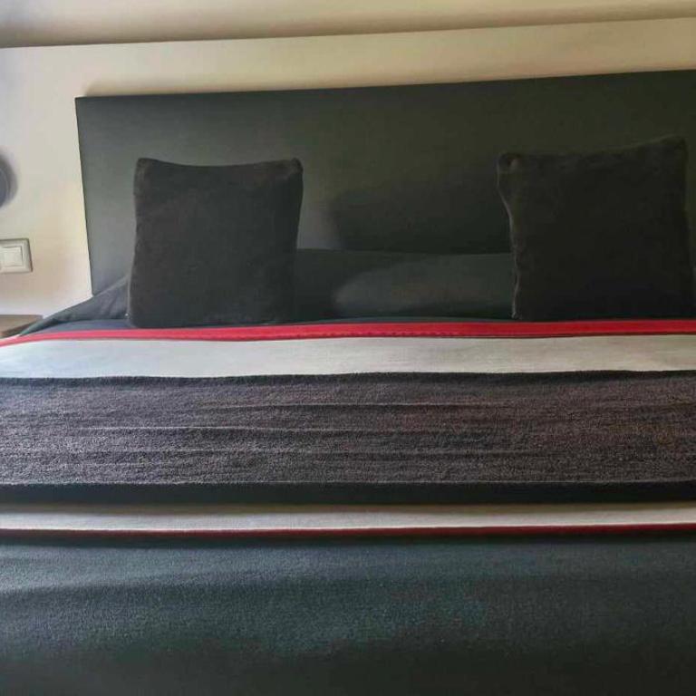 Hotel Médicis - Chambre Double Standard - 11