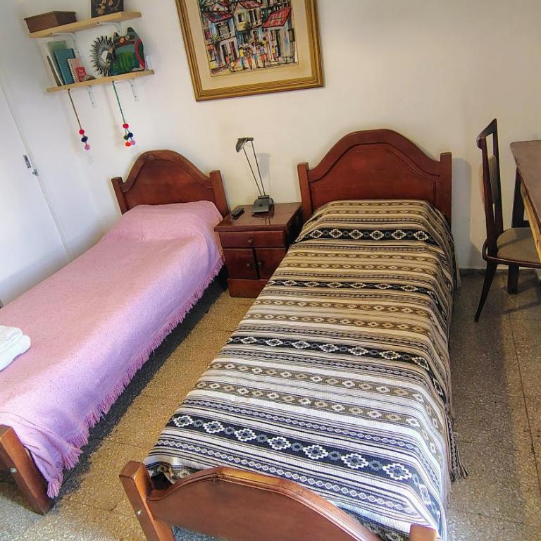 Habitación Privada en departamento compartido - Habitación Doble - 1 o 2 camas - 4