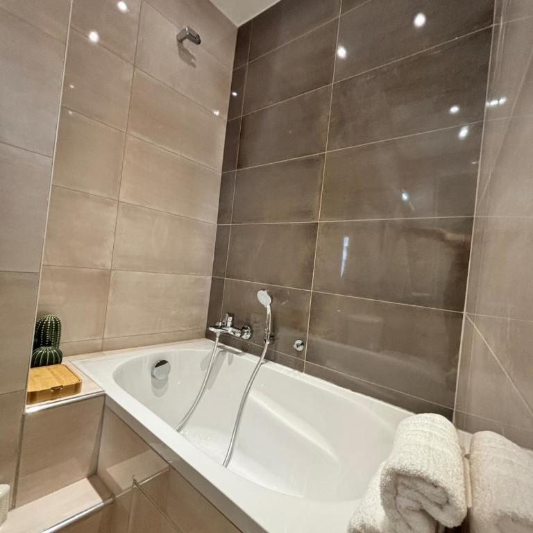 La suite de Elise - Appartement 1 Chambre - 9