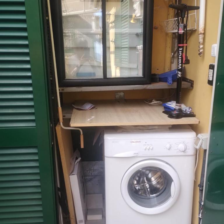 Bilocale con giardino, vista mare e parcheggio privato - Appartamento con 1 Camera da Letto - 9