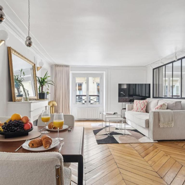 BnBNova - Jardin des Tuileries & Louvre - Apartment - 1