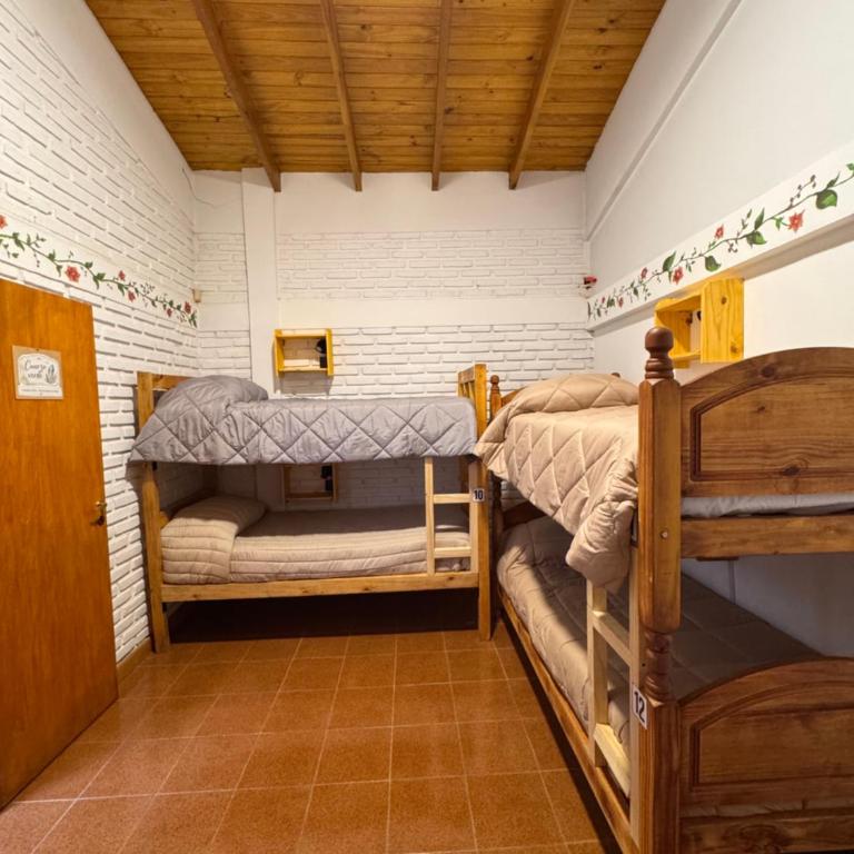 Hostel Huella Patagonica - Cama individual en habitación compartida mixta - 1