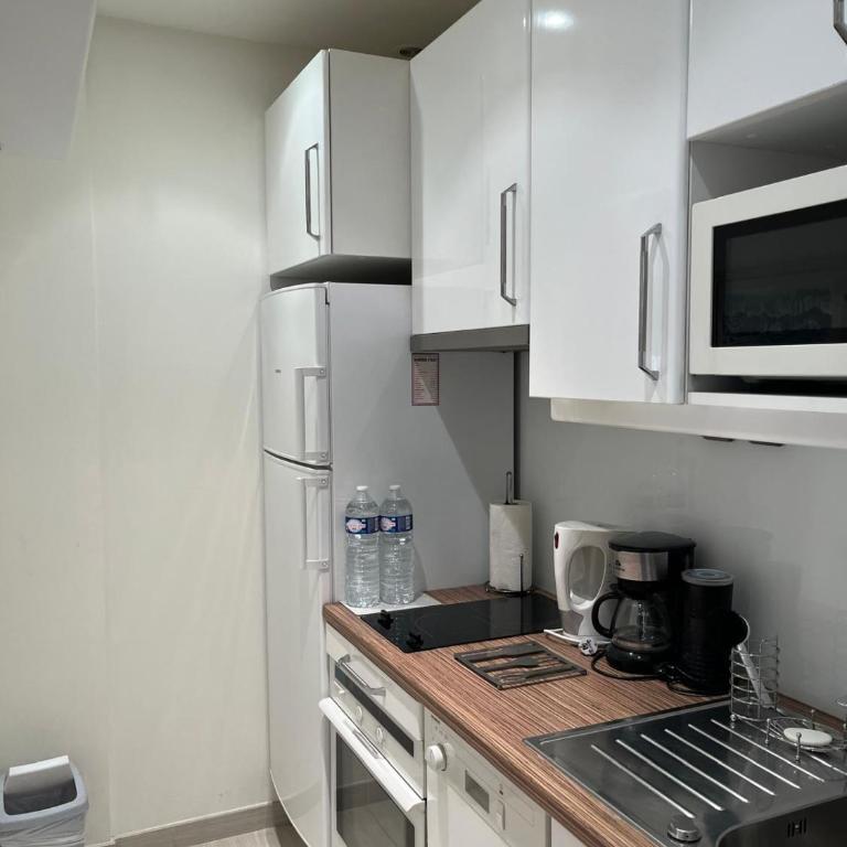 Residence Palais Miramar Beachfront - Appartement avec Balcon - 18