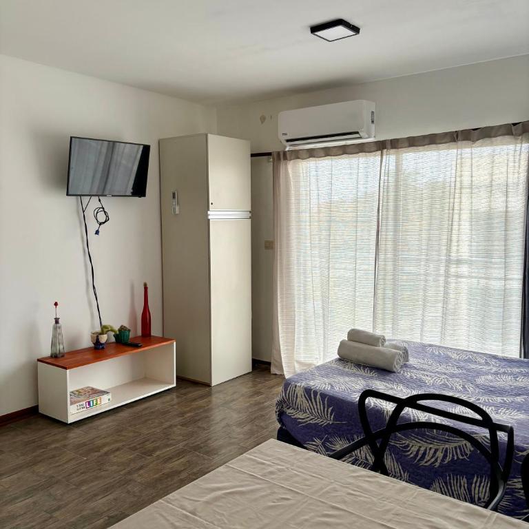 Departamento en Rosario - Apartamento de 2 dormitorios con balcón - 2