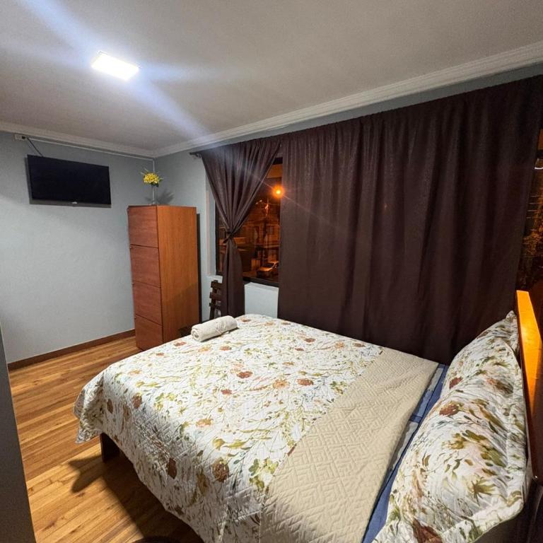 Departamentos en Cuenca - Habitación Triple - 2