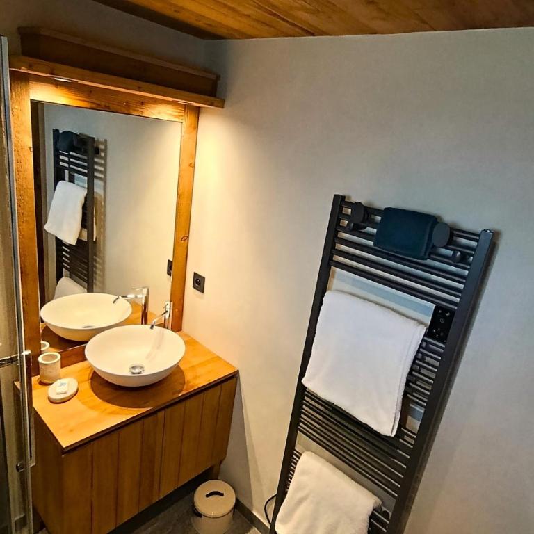 Chalet de Capucine avec jacuzzi et magnifique vue - Chalet 1 Chambre - 21
