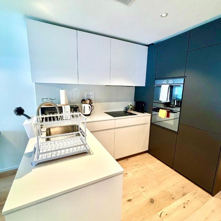 Heyko Holiday Interlaken - Deluxe Apartment mit 1 Schlafzimmer - 7
