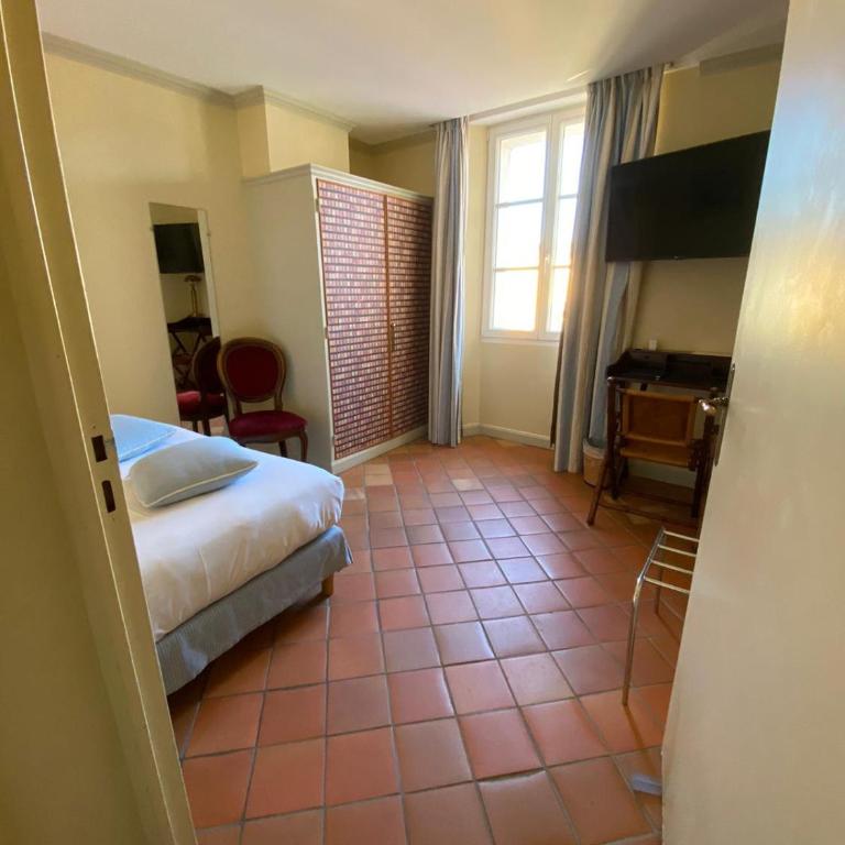 hôtel Sube - Petite Chambre Double - 4