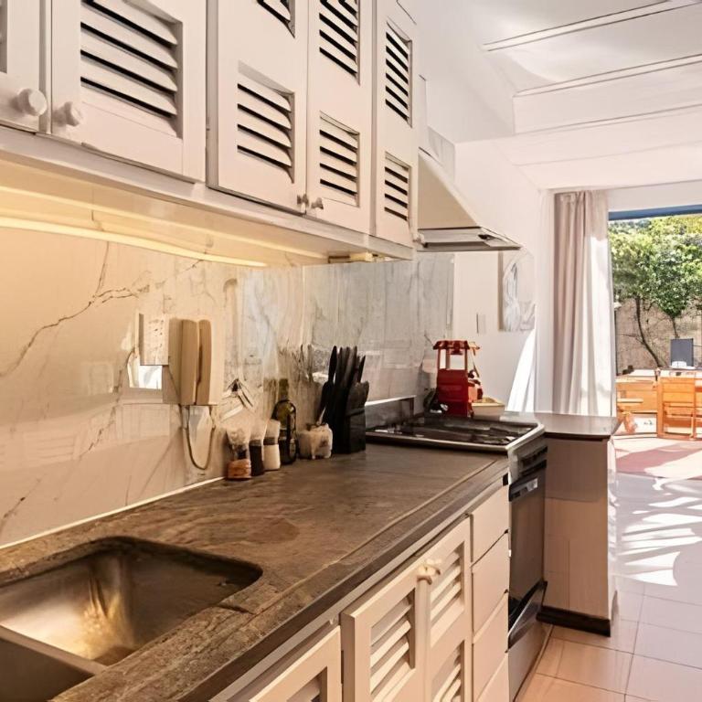 Casa con Piscina Climatizada, Parrilla y Playroom - Casa - 32