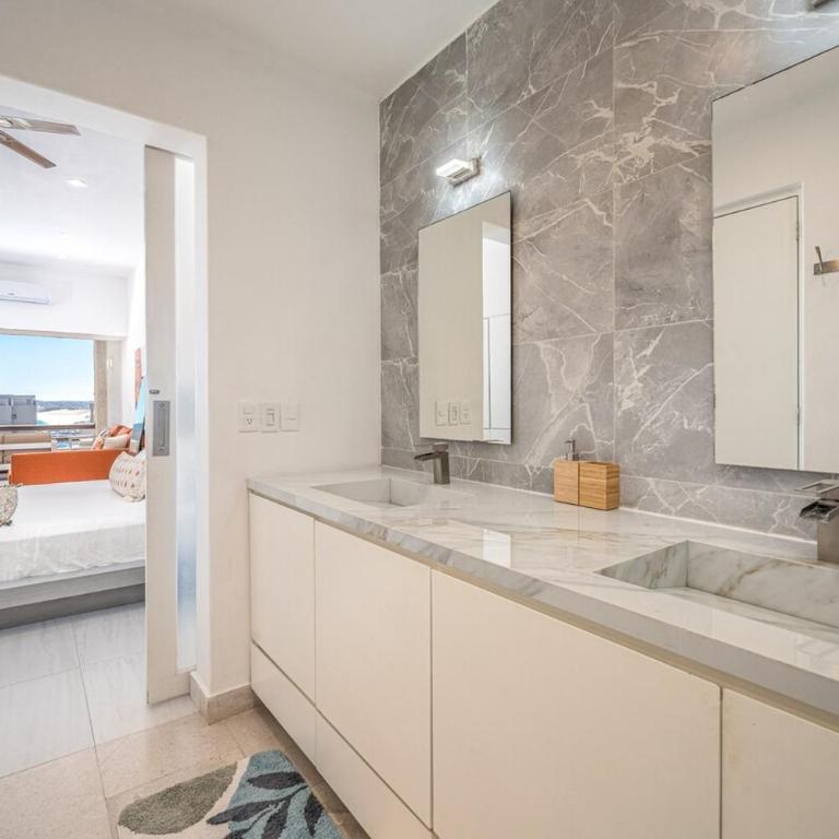 The Salty Marlin Ocean & Arch View Condo in Cabo - Apartamento de 2 dormitorios con balcón y vistas al mar - 35