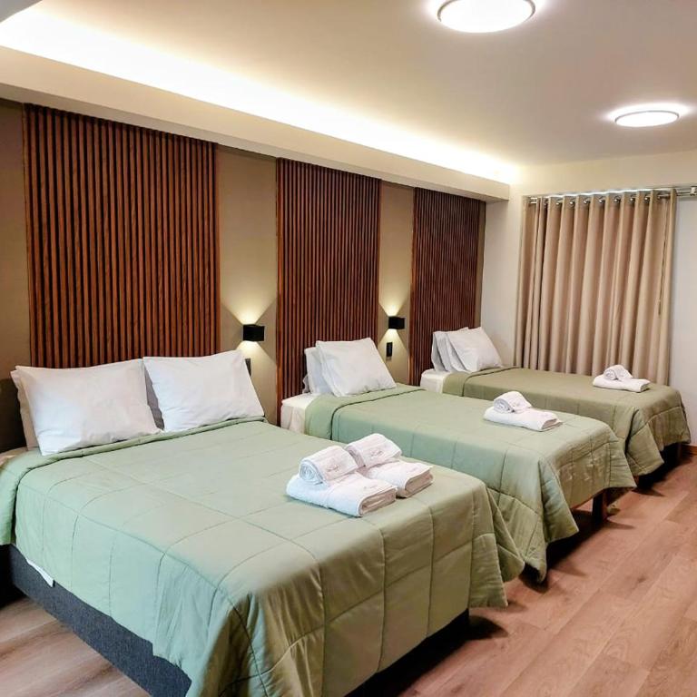 LAS CONDES Hotel - Quadruple Room - 5